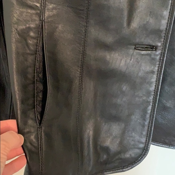 Leather jacket - Picture 4 of 5